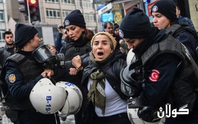  لە توركیا 157 فەرمانبەری دەزگا سەربازیەکان دەستگیر كران 