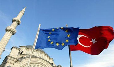 یه‌كێتى ئه‌وروپا چاكسازیه‌كانى حكومه‌تى توركیا به‌رز ده‌نرخێنێت