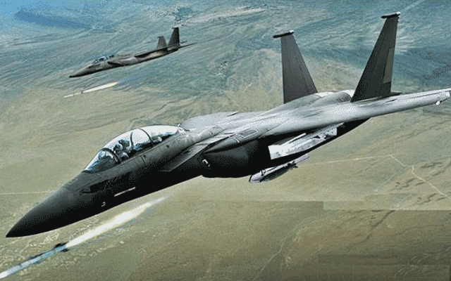  فرۆكەكانی هاوپه‌یمانان بۆردومانه‌كانی‌ سه‌ر داعش له‌ موسڵ چڕ ده‌كەنەوه‌ 