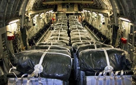  ئەمریكا بەرێگەی ئاسمانی كۆمەك دەگەیێنێتە هۆزێكی ئەنبار 