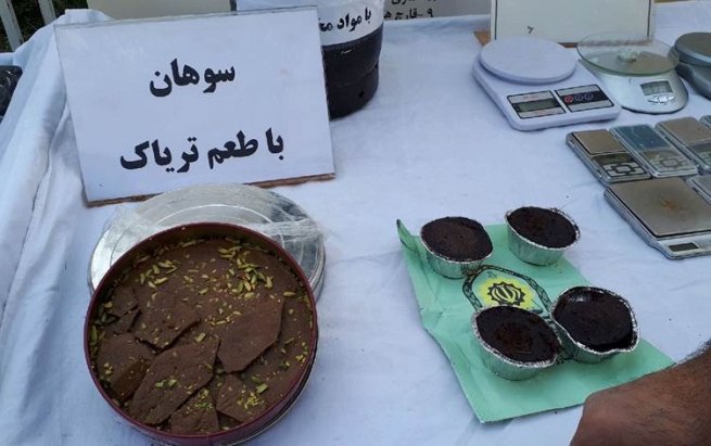 لە ئێران ماددەی هۆشبەر لە تۆڕە کۆمەڵایەتییەکانەوە لەشێوەی چکلێتدا دەفرۆشرێت