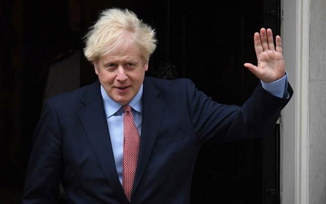 بۆریس جۆنسن: وەک چۆن سعودیە سەرچاوەی سەرەکیی نەوتە، بەریتانیاش دەبێتە سەرچاوەی وزەی با