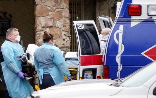 لە ئەمریکا لە هەر 30 چرکەیەکدا کەسێک بە کۆرۆنا دەمرێت