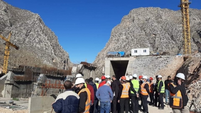 وەزیری کارەبا: پرۆژەی کارەبای دێرالۆک لە هەرێمی کوردستان و عێراق یەکەمینە