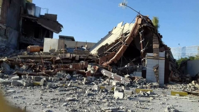  	 سەرۆکی کوردستان لەلایەن سەرۆکی فەرەنسا پێشوازی لێ کرا و کۆبوونەوەی نێوانیان دەستی پێکرد