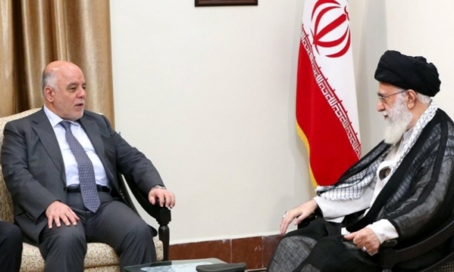  خامنەیی بۆ عەبادی: هیچکات متمانە بە ئەمریکییەکان مەکەن 