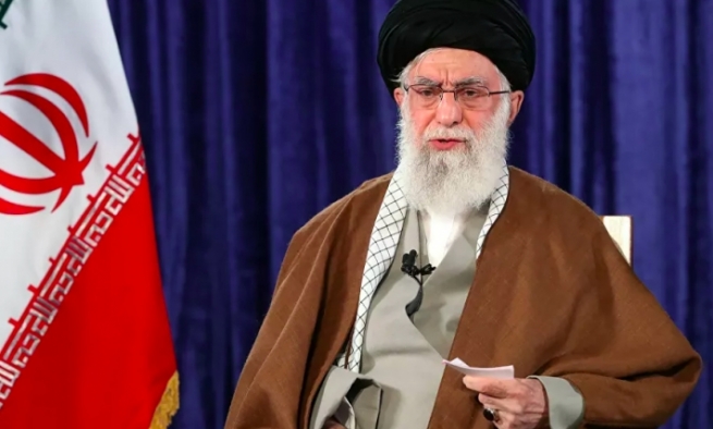 خامنەیی: خۆپیشاندانەکان رووی راستەقینەی ئەمریکایان دەرخست