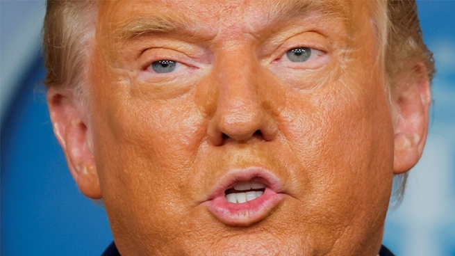 ترەمپ پابەندە بە ھەڵوێستەكەی: ئەمە ھەڵبژاردنێكی دزراوە