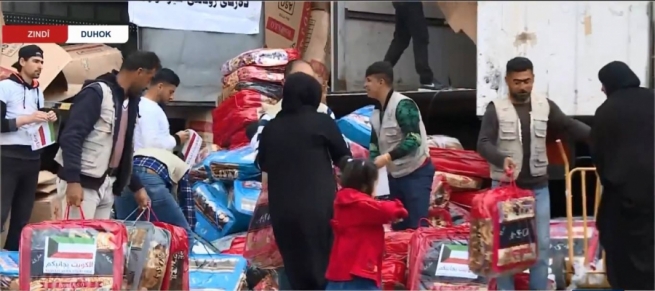 لە دھۆک دەزگای خێرخوازیی بارزانی ھاوکاری بەسەر 500 خێزان دابەش دەکات