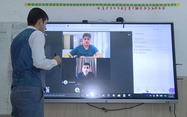 بەهۆی کۆرۆنا قوتابخانەیەکی هەولێر بە ئۆنلاین وانە بە قوتابییەکانی دەڵێتەوە