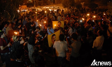 ئاڵای توركیا سوتێنرا..<br />لە سلێمانی خۆپێشاندان دژی بۆردمانی توركیا و ئێران بەڕێوە چوو