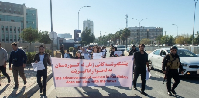  خۆپیشاندانی ئافرەتان دژی بڕیارێکی ئەنجوومەنی باڵای فەتوای هەرێمی کوردستان