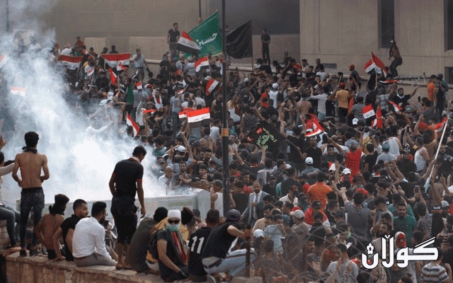  خۆپیشاندەرانی بەغدا بەرەو ناوچەی سەوز هەنگاو دەنێن 