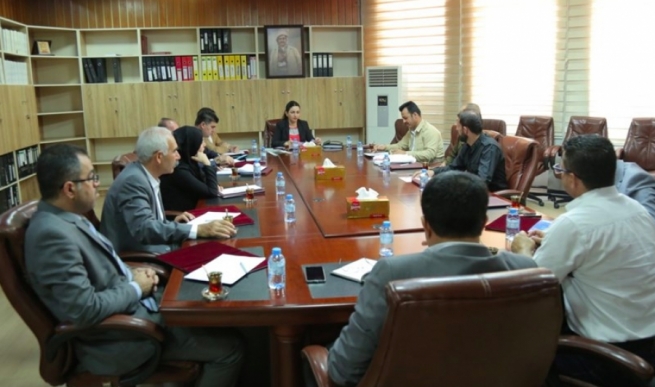 نوێنەرانی ئاوارەکانی خورماتوو سەردانی پەرلەمانی کوردستان دەکەن
