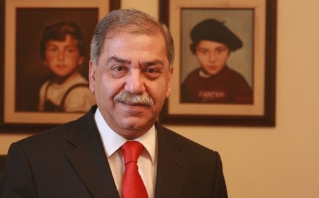 میسال ئالووسی: پێویسته‌ سه‌رۆك كۆمار واژۆ له‌سه‌ر یاسای حه‌شدی شه‌عبی نه‌كات