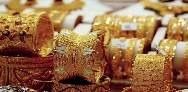  نرخی زێڕ زیاتر دابەزی 