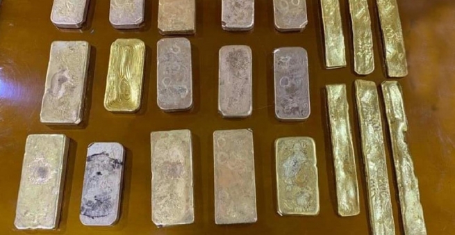 ئاسایشی حاجی ئۆمەران دەستبەسەر 25 کیلۆ زێڕدا دەگرێت