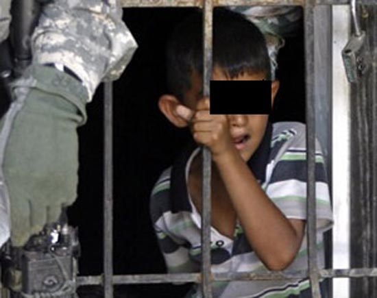  لە گرتووخانەكانی عێراقدا، دەستدرێژیی دەكرێتە سەر منداڵ 