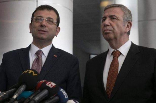 ئەردۆغان دەسەڵاتی سەرۆك شارەوانیەكانی ئەنكەرا و ئیستەنبۆڵ كەم دەكاتەوە