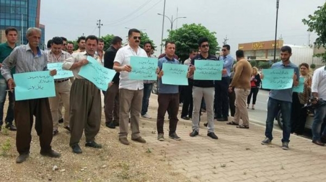  خاوەن پشکەکانی چاڤیلاند: شاسوار عەبدولواحید نە پارەکەمان دەداتەوە و نە وەڵاممان دەداتەوە 