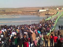 لە بەرانبەر داخستنی دەروازەی‌ سنوری سێمالكا دانیشتوانی‌ جەزیرە خۆپێشناندان دەكەن 