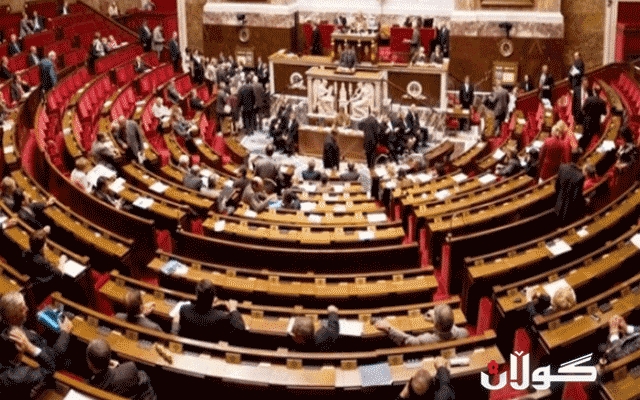 فه‌ره‌نسا ده‌نگ له‌سه‌ر درێژكردنه‌وه‌ی‌ باری نائاسایی‌ ده‌دات