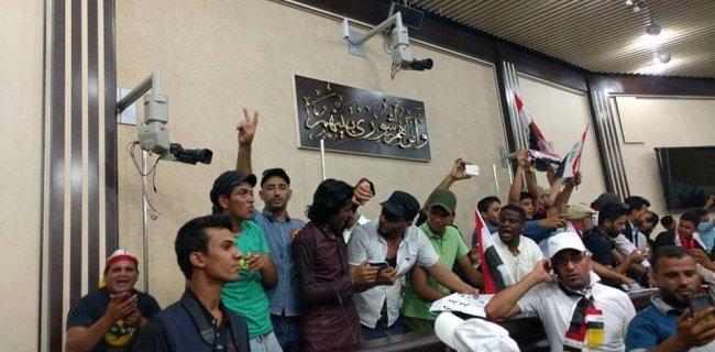 بەپەلە.... پەرلەمانتارێكی گەمارۆدراوی كورد لە ناوچەی سەوز وەسیەت دەكات 