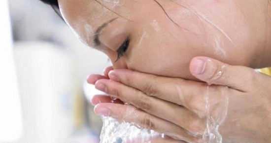 زیانه‌كانی زۆر شوشتنی دەم و چاو