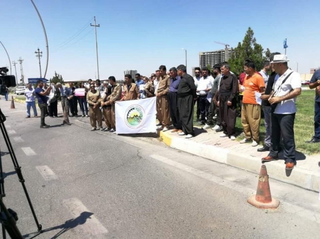  هەولێر.. گردبوونەوەیەک لەبەردەم بارەگای نەتەوە یەکگرتووەکان ئەنجام درا 
