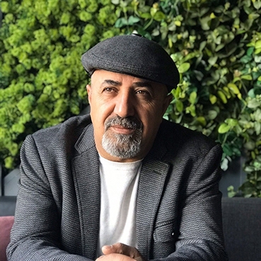 نووری بێخاڵی