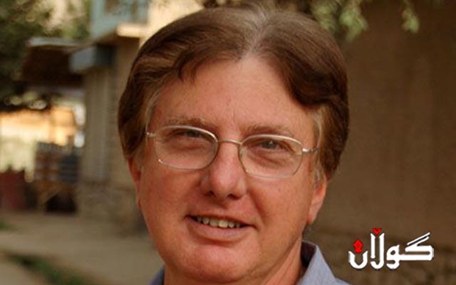 كاتێك پێشمەرگە داعشی تێكدەشكاند سەربازانی عێراق هەڵدەهاتن و جلەكانیان دادەكەند و چەكانیان فڕێ دەدا