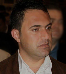 هادی عەزیزی