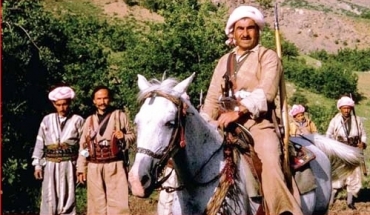 Karîzmaya Mistefa Barzanî, dabrînek di navbera du dîrok û du hizirkirin de