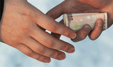 میكانیزمی بەگژداچوونەوەی گەندەڵی