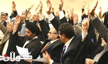 عێراق لە دووڕیانی پابەندبوون بە رێكەوتنەكان و پەنابردن بۆ ڕێگەچارەی سەندنەوەی متمانە لەسەرۆك وەزیران