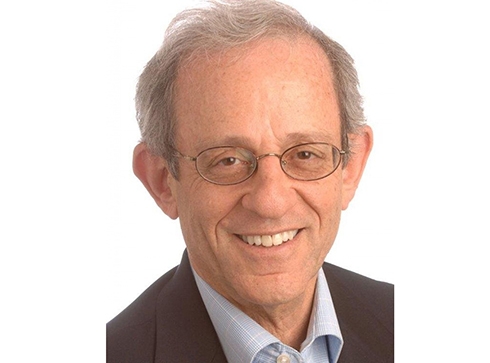 Professor Dr. Daniel Serwer,Scholar at the Middle East Institute to Gulan: The difficult question is how to transition from autocracy to democracy without opening the door to extremists