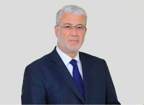  d.beşîr ḧedad cêgrî serokî perlemanî 'êraq le dîmaneyekî gullanda: serdane serkewtuwekeyi serok barizanî hokarî serekîyi ew deskewtane bû ke le yasayi budceyi emsallî 'êraqda bo kurdistan be