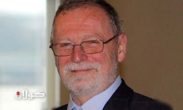 ئادەم سزیرمای بۆ (گوڵان) :هۆكاری سەركەوتنی پرۆسەی بونیادنانەوە لەدەوڵەتانی رۆژهەڵاتی ئاسیادابەپلەی یەكەم سەقامگیریی سیاسیی بوو