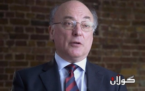  Hoşeng Emîr Ehmedî berrêweberî senterî dîrasatî rojhellatî nawerrast le zanikoyi ratgriz bo gullan: hiywadarm êran û emerîka gftugo biken û xoyan le pêkdadan be dûr bigirin