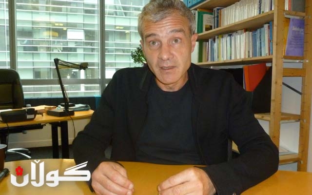 پرۆفیسۆر فیلیپ به‌تای:چوونه ‌ده‌ره‌وه‌ له‌ ڕژێمه‌ دیکتاتۆریه‌کان و پێنانه ‌نێو زۆنه‌کانی نادڵنیایی، قۆناغێکی گرنگه‌ بۆ دروستکردنی ڕووبه‌رێك که‌ ده‌کرێت دواتر ببێت به‌ دیموکراسی