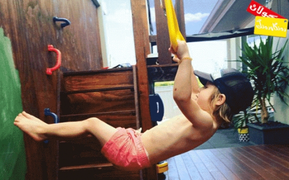 منداڵێكی بەهێز و لەشجوان