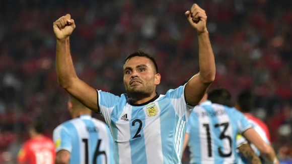 لیڤەرپوول پەنای بۆ تانگۆ بردووە