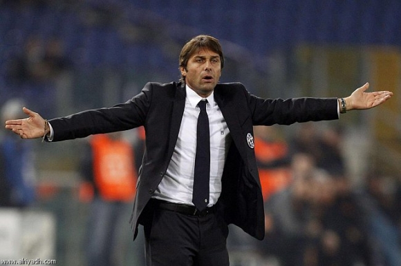 بلوز داوای درێژکردنەوەی گرێبەستی لە کۆنتی  کردووە