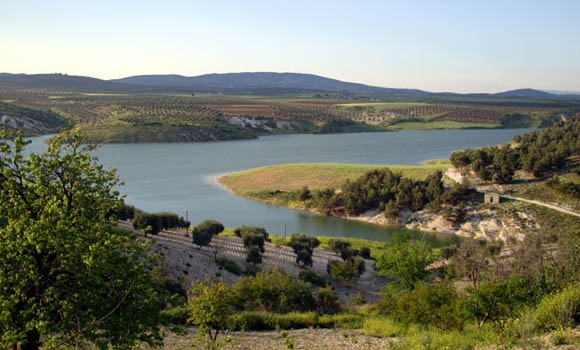 عەفرین شارە خنجیلانەكەی كوردستانی مەزن