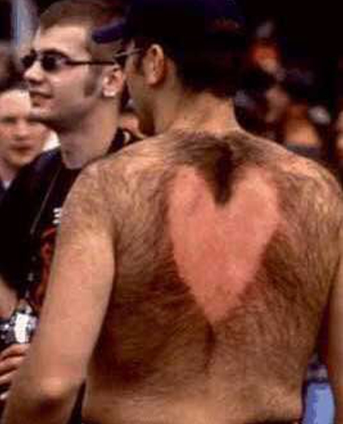 عاشقەكان كاری سەیری خۆیان دەكەن