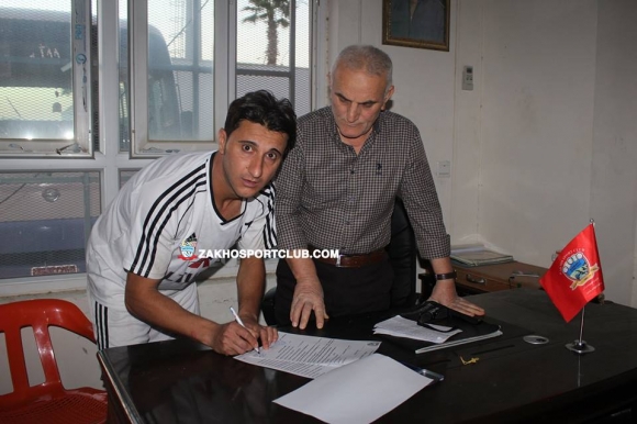 زاخۆ گرێبەستی لەگەڵ 17 یاریزان مۆركرد