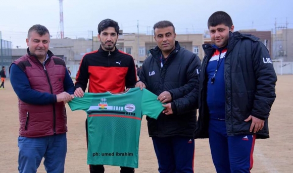 چەند یاریزانێك پەیوەندیان بە هەردوو یانەی زاخۆ و برایەتی كرد