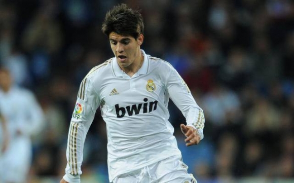 یۆڤانتوس سێ‌ یاریزان دەهێنتە ریزی یانەكەی