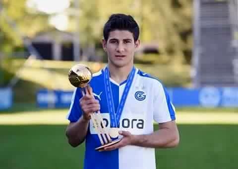 شێركۆ كەریم یانەكەی بەرەو نازناوێكی جیهانی برد