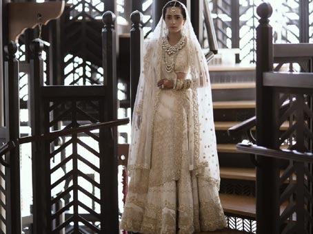 هەنگاوەكانی بەر  لە ئاهەنگ و زەماوەند